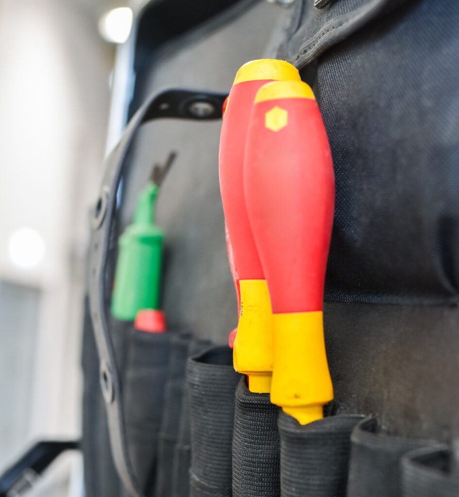 Umfassende Wartung für Elektrotechnik, Heizungsanlagen, PV-Anlagen und Sanitärtechnik – alles aus einer Hand.